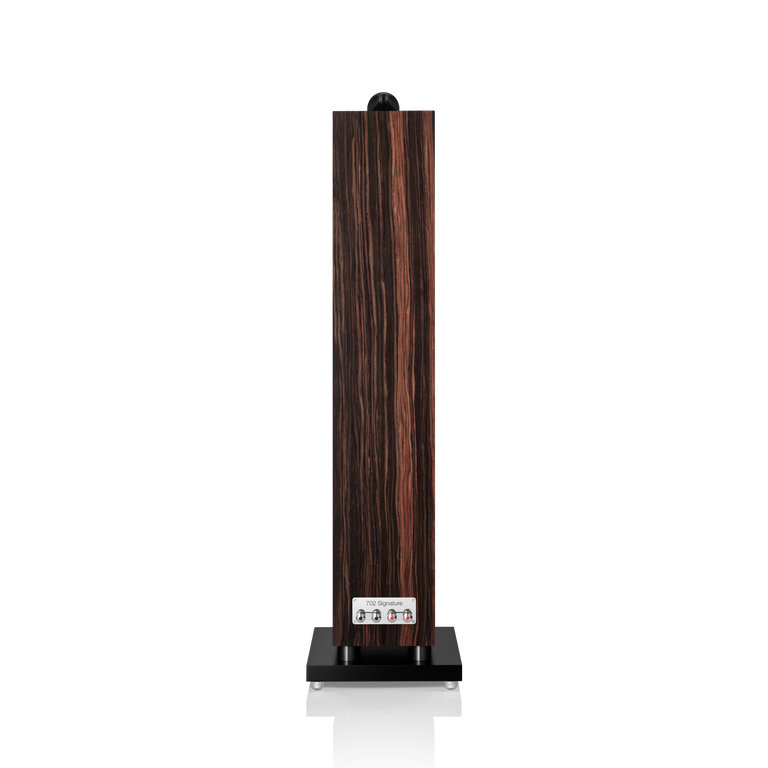 702 S3 Signature floor-standing speakers