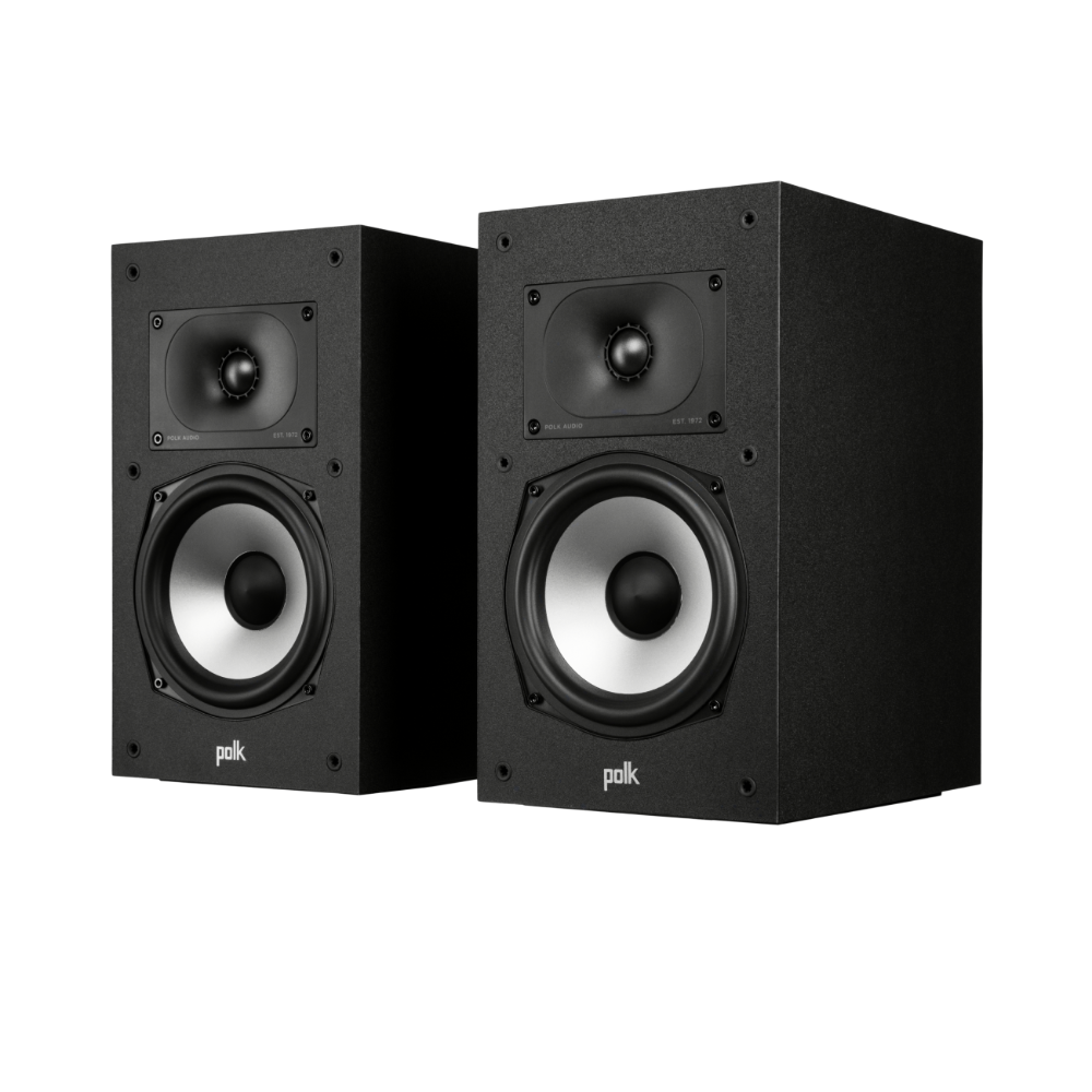 مكبرات صوت POLK AUDIO MONITOR XT20 عالية الدقة على رفوف الكتب 